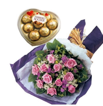 12 Pink Roses Bouquet with Ferrero Chocolate