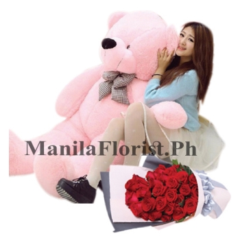 5 ft giant bear with red rose bouquet