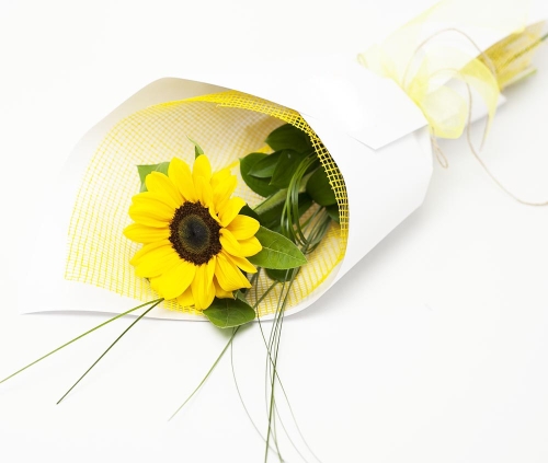 send single sunflower in bouquet to manila