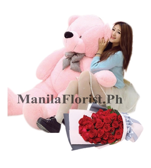 5 ft giant bear with red rose bouquet