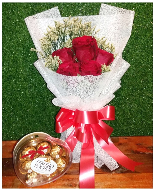 5 Pcs Red Roses with Ferrero Box Chocolate